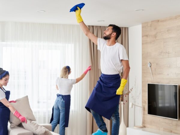 How to Clean Your House from Top to Bottom – Wipe Out Every Nook of Home!